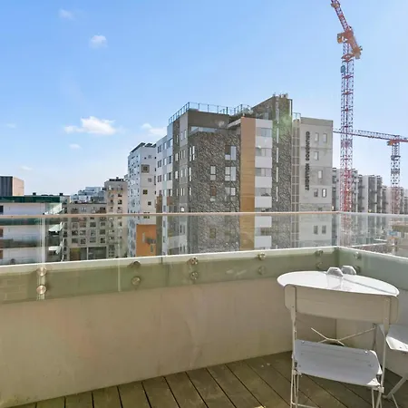 Spacious Waterfront With Marina And Sea View 公寓 *